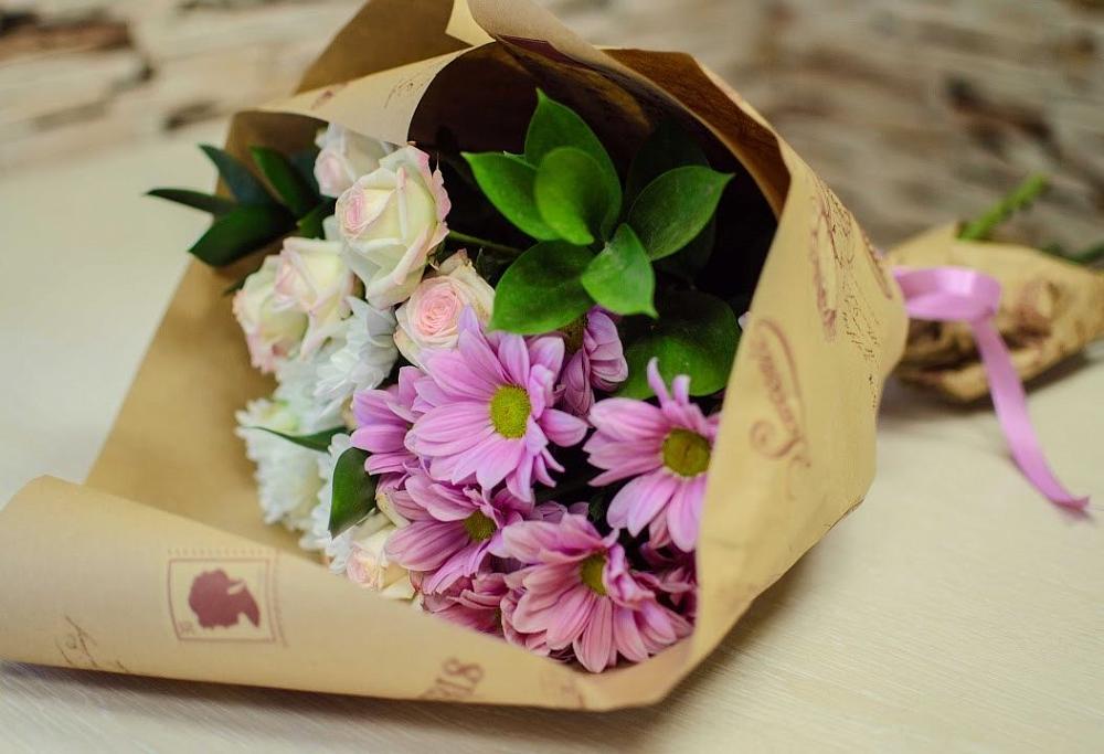 Букет цветов из: Розы и Хризантемы в Терском