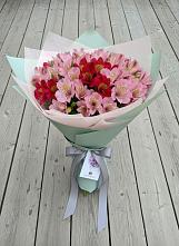 Букет цветов из:  Альстромерии #REPLACE_PRED# Терском