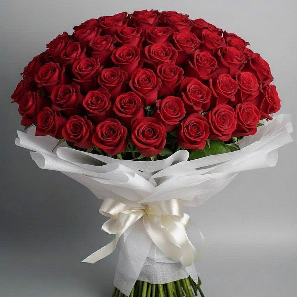 Букет 101 Красная роза Блэк Мэджик в Терском