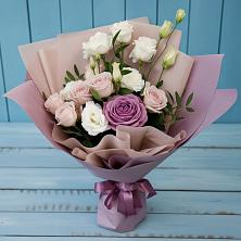 Букет цветов из:  Розы и Лизиантусы в Терском