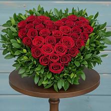 Цветочная композиция из Розы в виде сердца в Терском