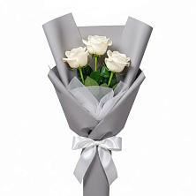 Букет 3 белые розы в Терском