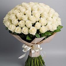 Букет 101 беля роза Белоснежка в Терском