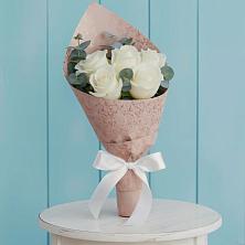 Букет цветов из:  Розы в Терском