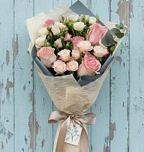 Букет цветов из:  Розы в Терском