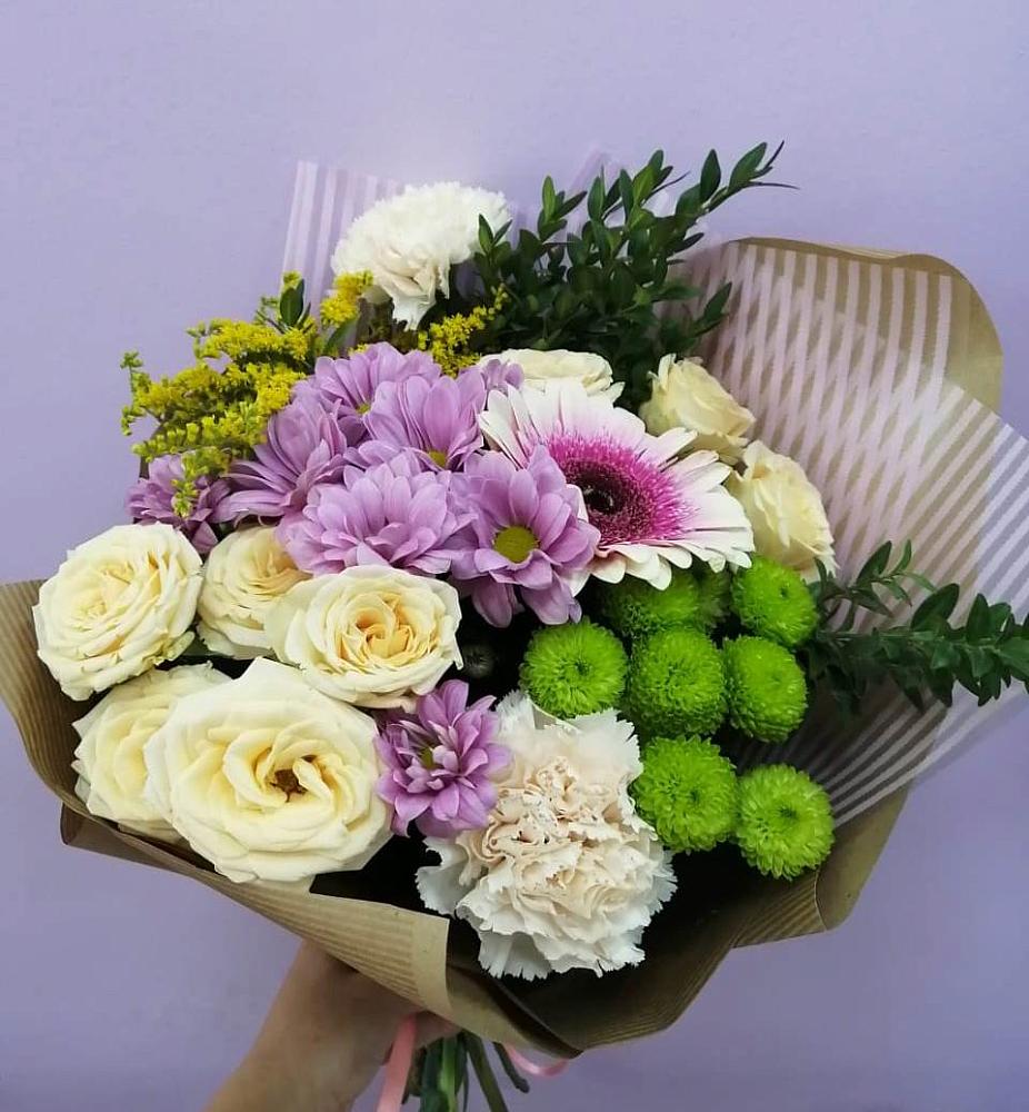 Букет цветов из: Хризантемы, Розы, Гвоздики и Герберы в Терском