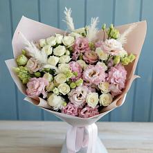 Букет цветов из:  Альстромерии и Розы в Терском
